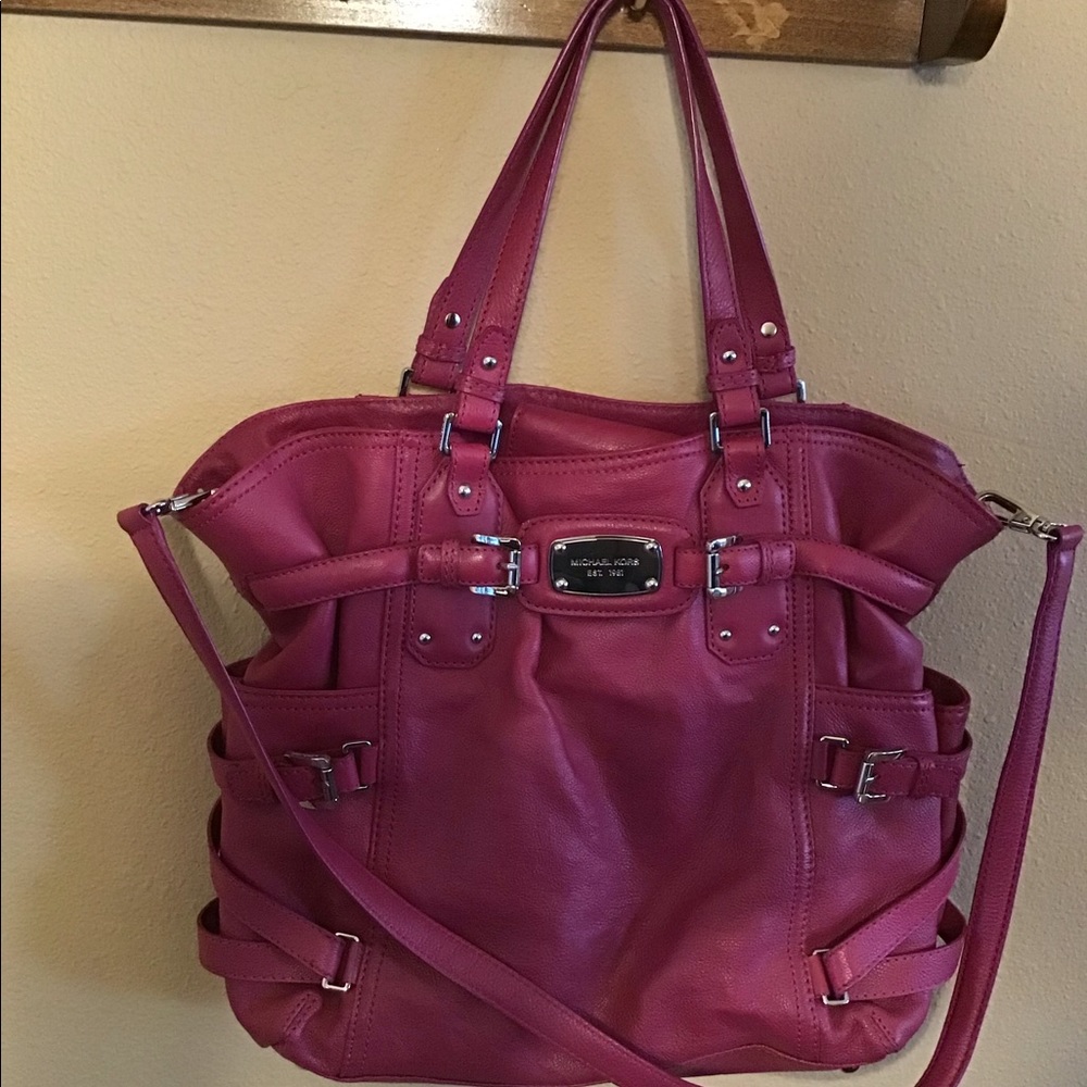 🔥🔥SALE🔥🔥Michael Kors Purse